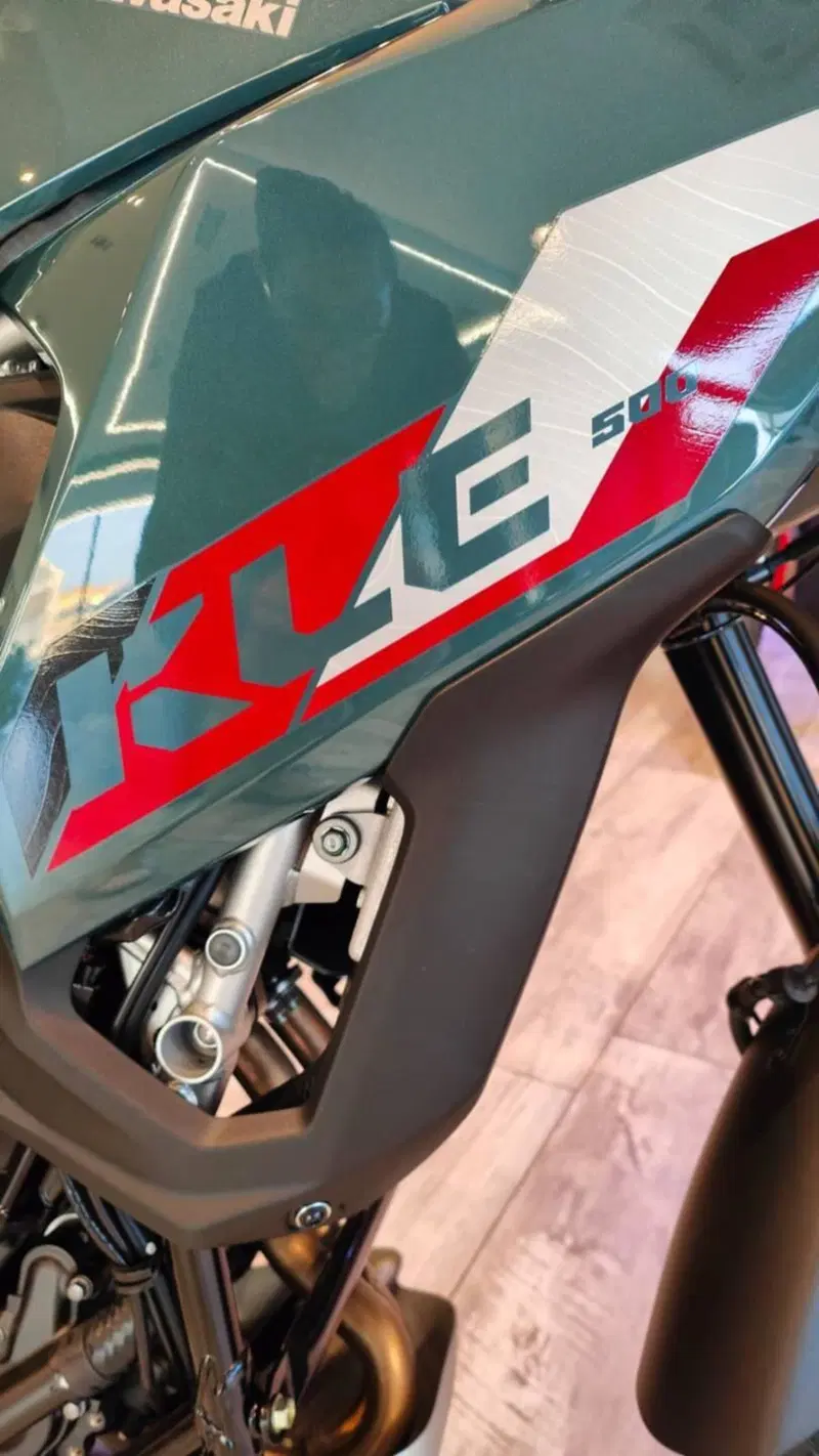 Kawasaki KLE 500 SE (2026) (9)