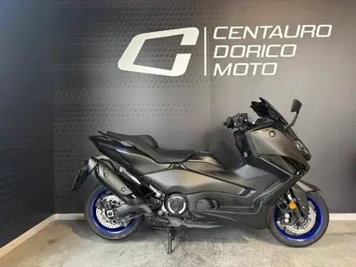 Yamaha T-Max 560 (2022 - 24) usata