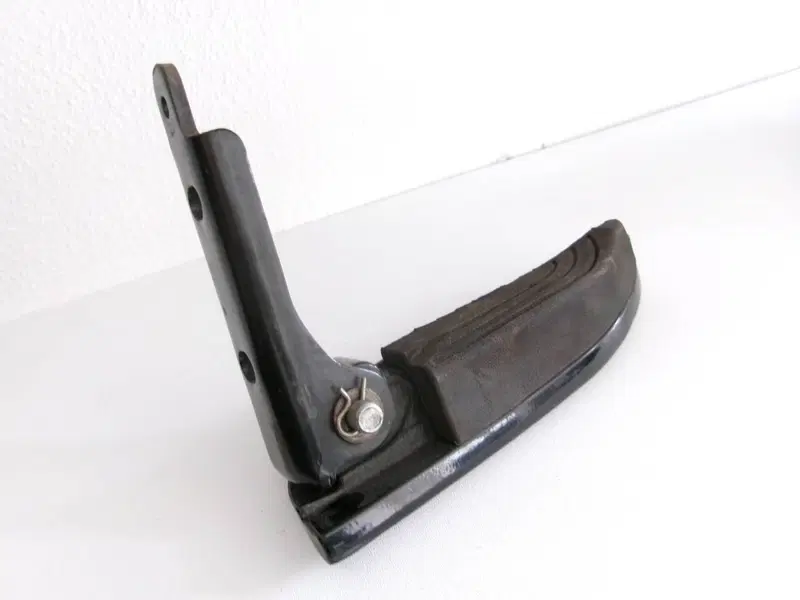 PEDANA PASSEGGERO DESTRA PIAGGIO MP3 350 SPORT (2)
