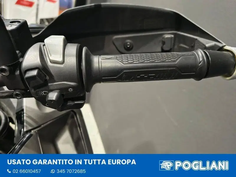 Moto Morini X-Cape 650 (2021 - 26) (7)