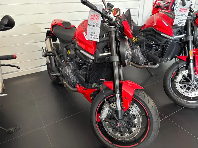Ducati Monster 937 (2021 - 25) (2)