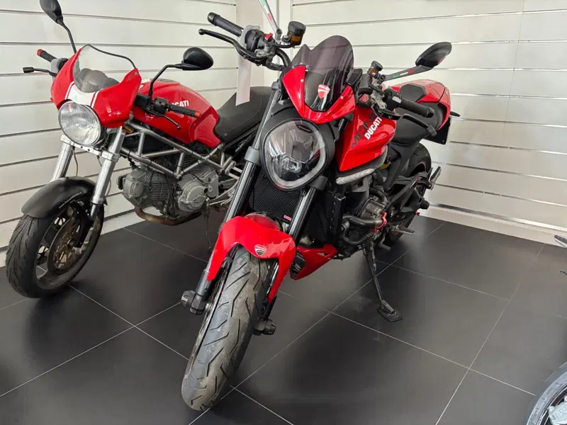 Ducati Monster 937 (2021 - 25) (4)