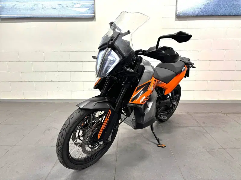 KTM 890 Adventure (2022)