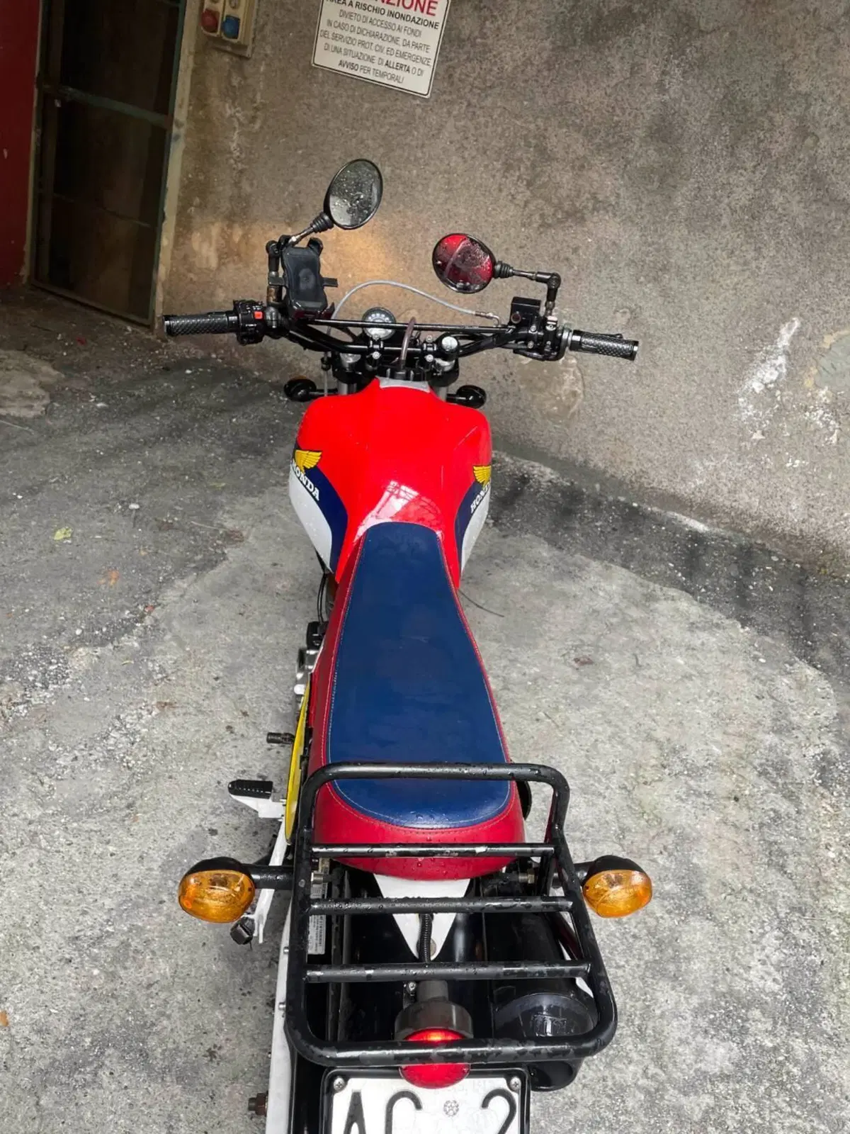 Honda Dominator (9)