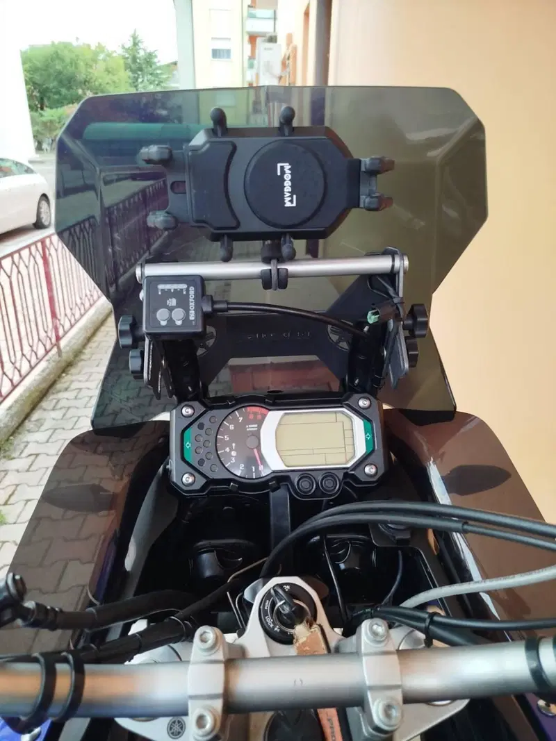 Yamaha XT1200Z Super Ténéré ABS (2010 - 15) (7)