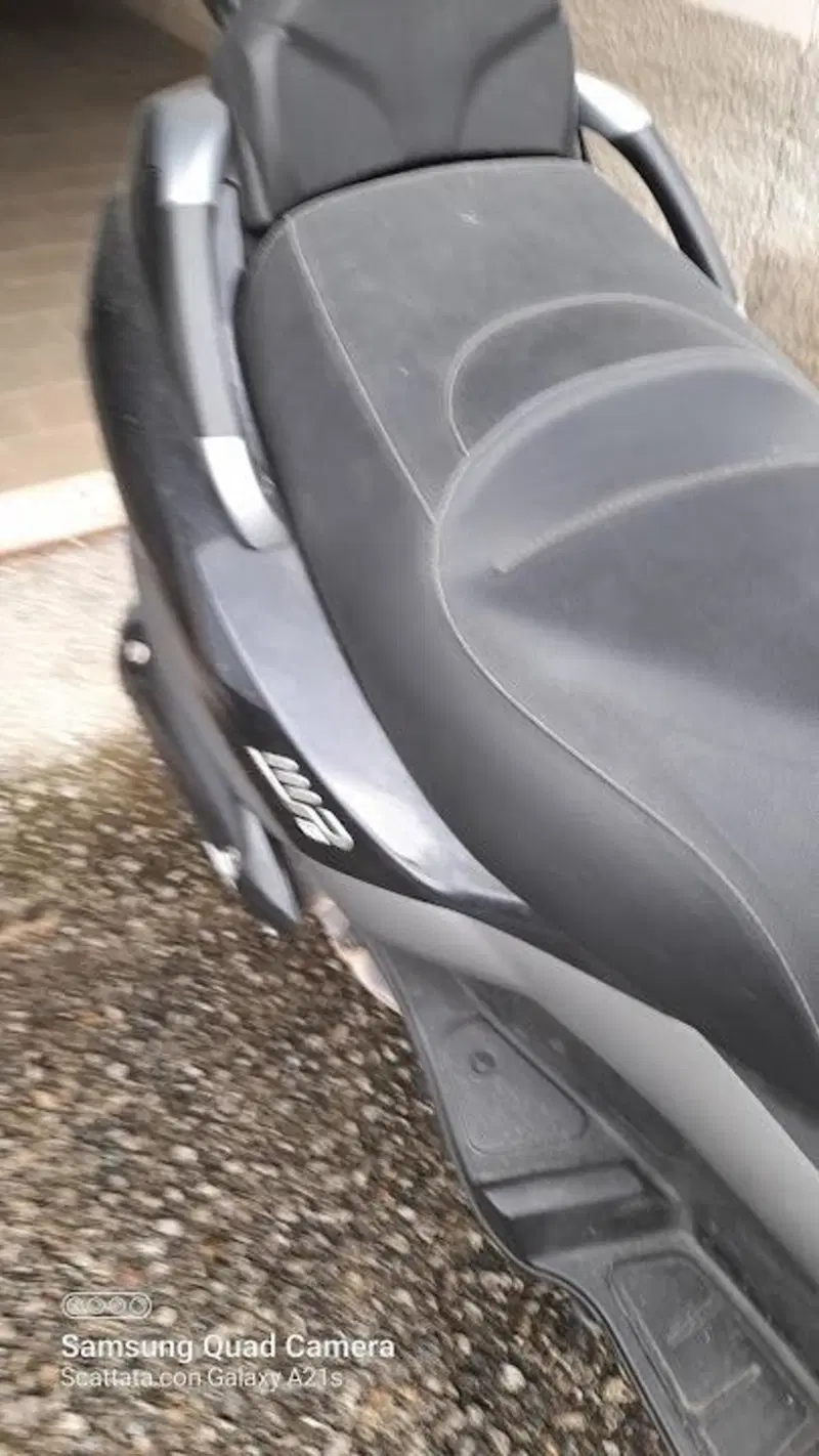 Piaggio MP3 250 i.e. (6)