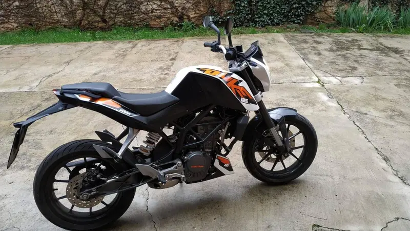 KTM 125 Duke ABS (2013 - 16) (3)