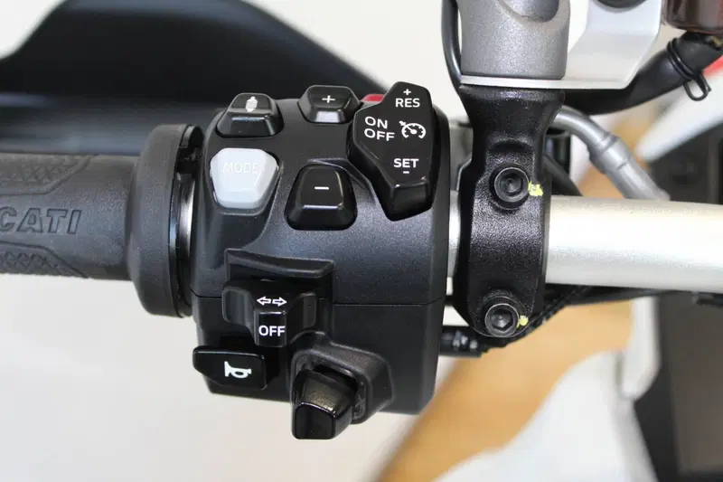 Ducati Multistrada V4 S (2025 - 26) (5)