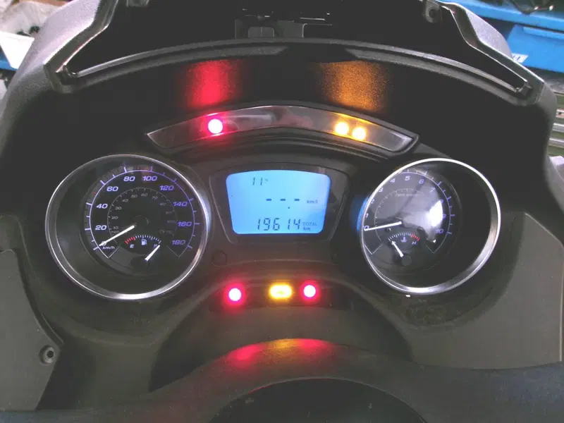 MOTORE PIAGGIO MP3 350 SPORT (12)