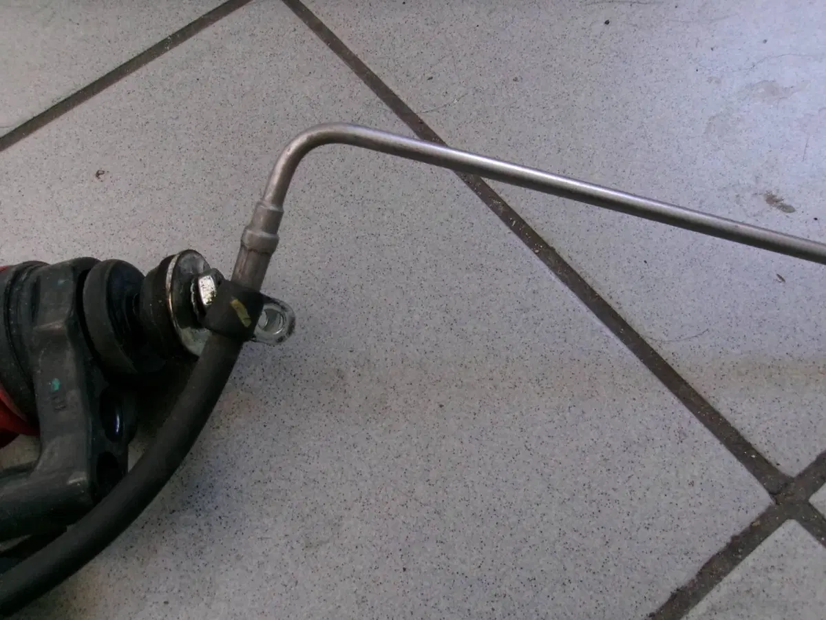 AMORTIZZATORE ANTERIORE DESTRO PIAGGIO MP3 350 SPO (8)