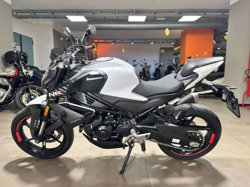 CFMOTO 450NK (2023 - 26) (4)