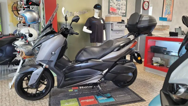 Yamaha X-Max 300 ABS (2017 - 20) (3)