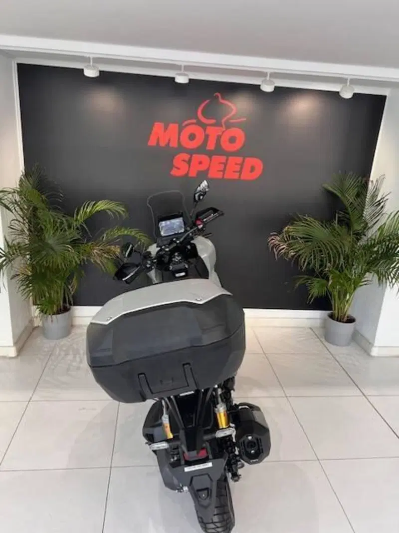 Honda ADV 350 Special Edition (2025 - 26) (4)