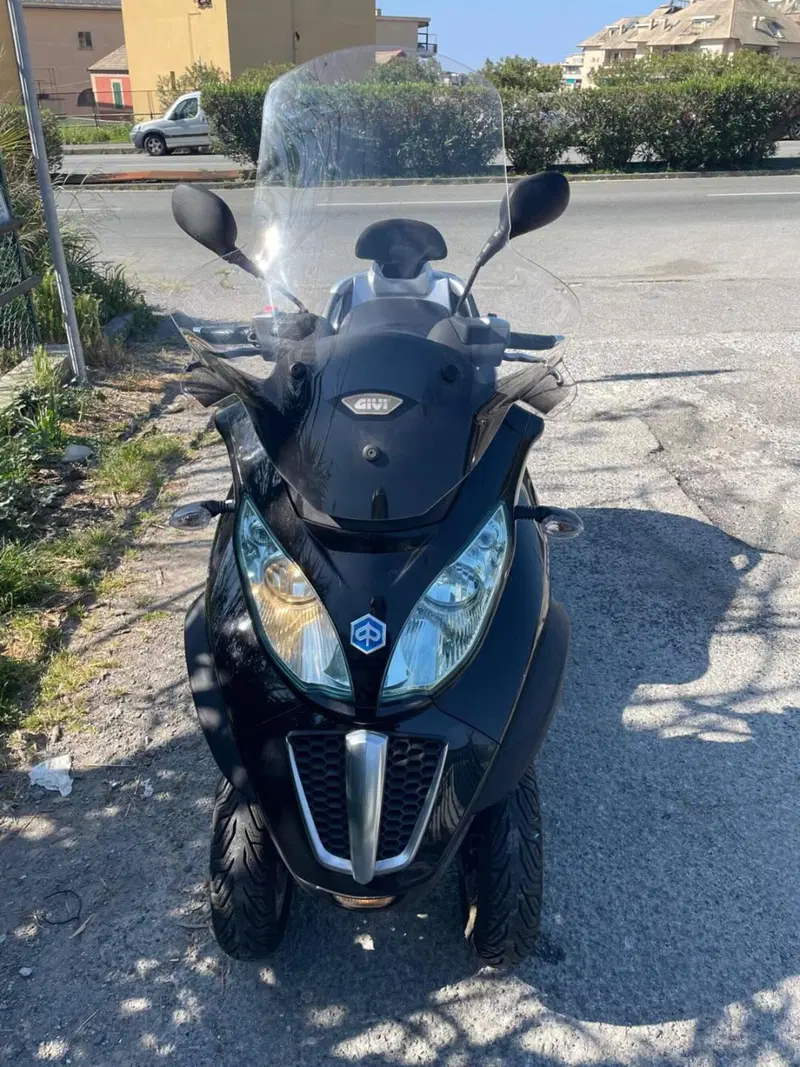 Piaggio Mp3 300 ie Business LT ABS (2014 - 16) (2)