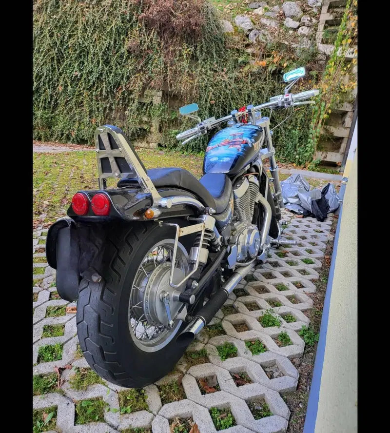 Suzuki VS 800 GL Intruder (1994 - 98) (4)