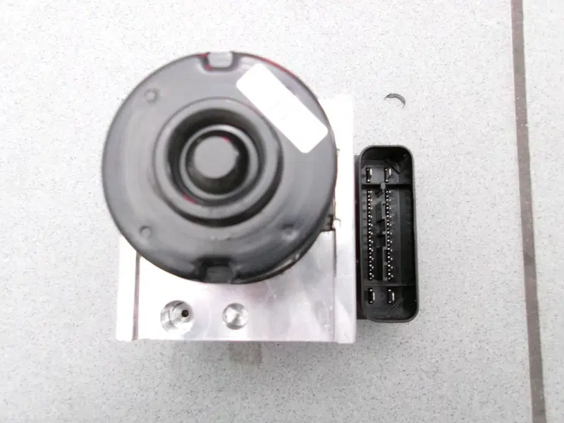 MODULO FRENI ABS PIAGGIO MP3 350 SPORT (2)