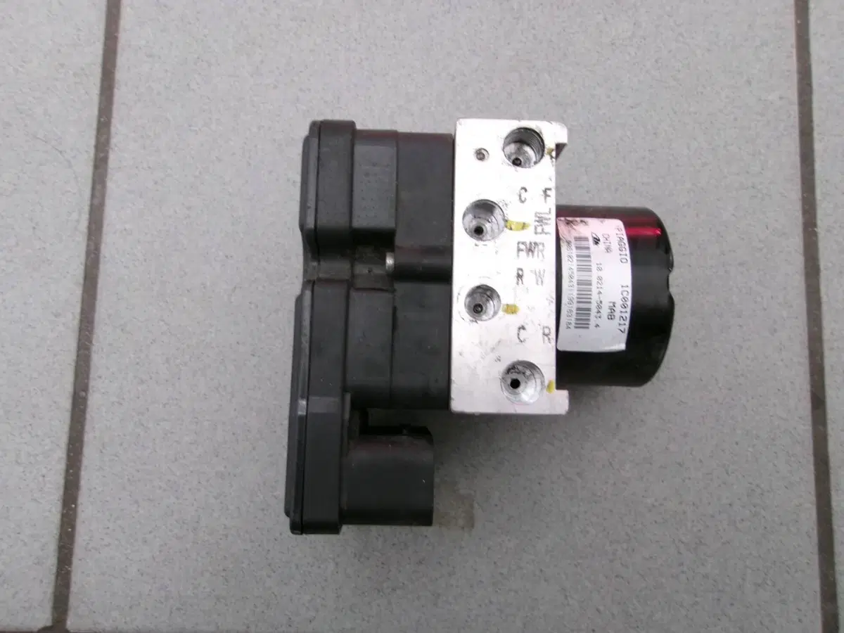 MODULO FRENI ABS PIAGGIO MP3 350 SPORT (5)