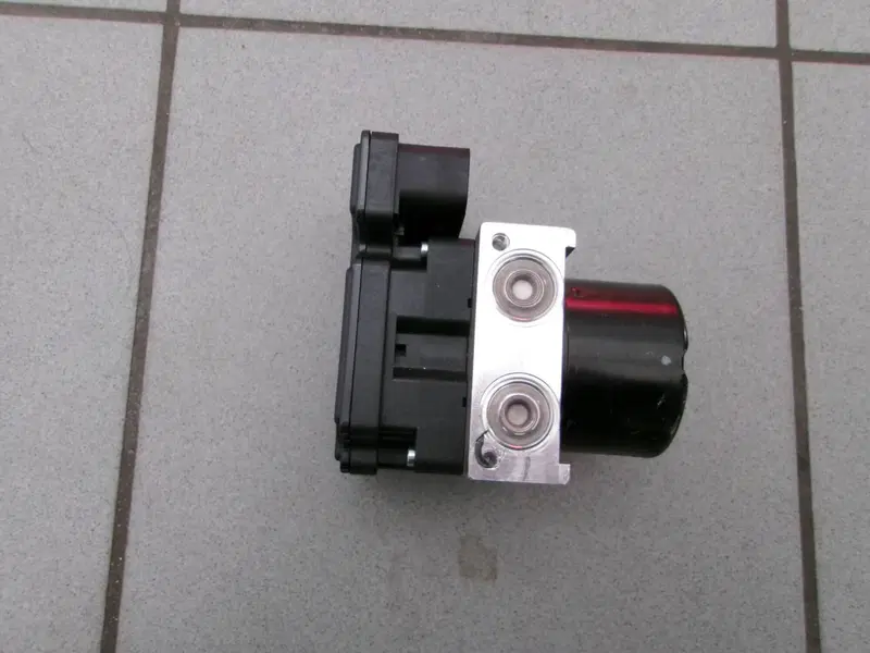 MODULO FRENI ABS PIAGGIO MP3 350 SPORT (7)