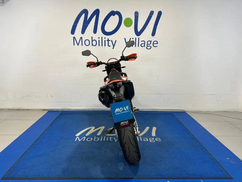 KTM 690 SMC R (2023 - 25) (3)