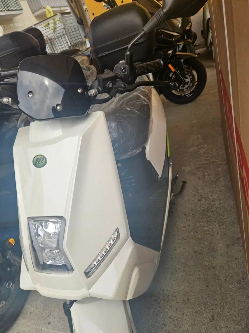 Lifan E3 (2018 - 26) (2)