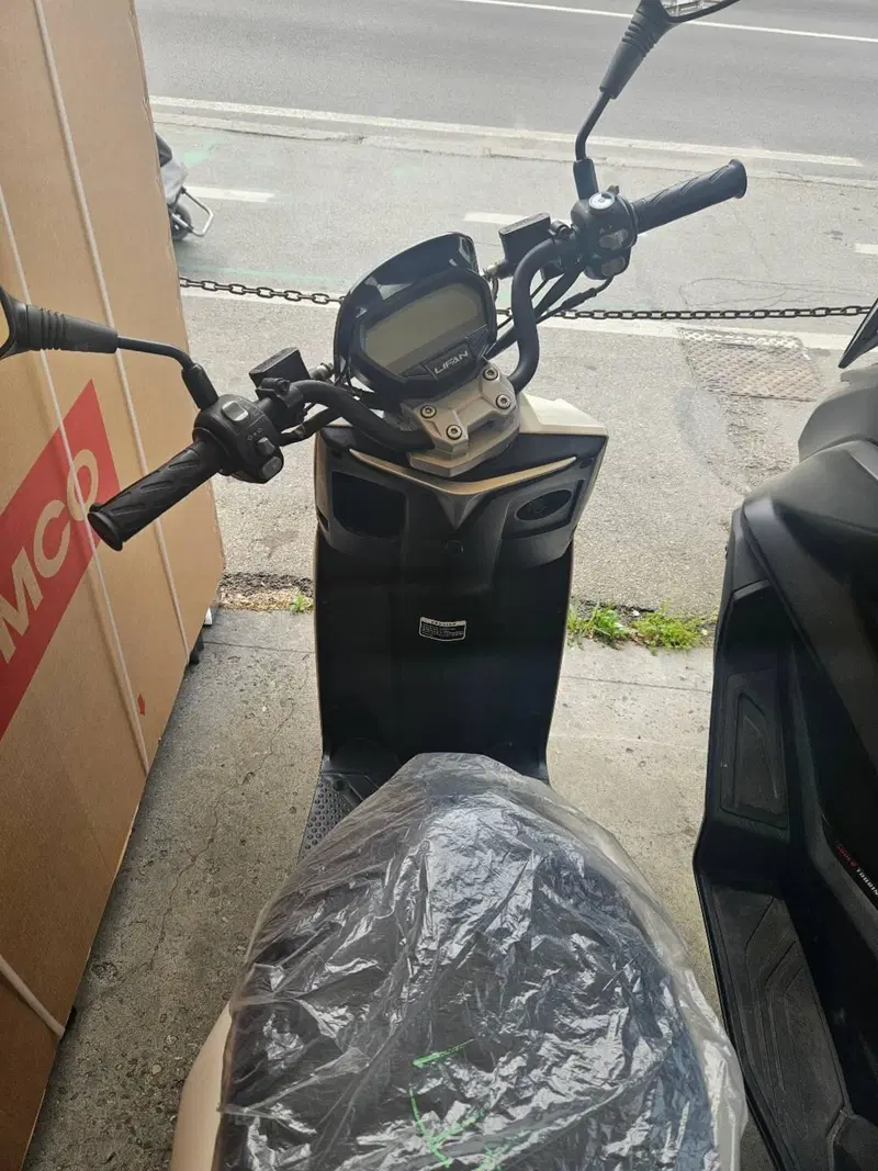 Lifan E3 (2018 - 26) (5)