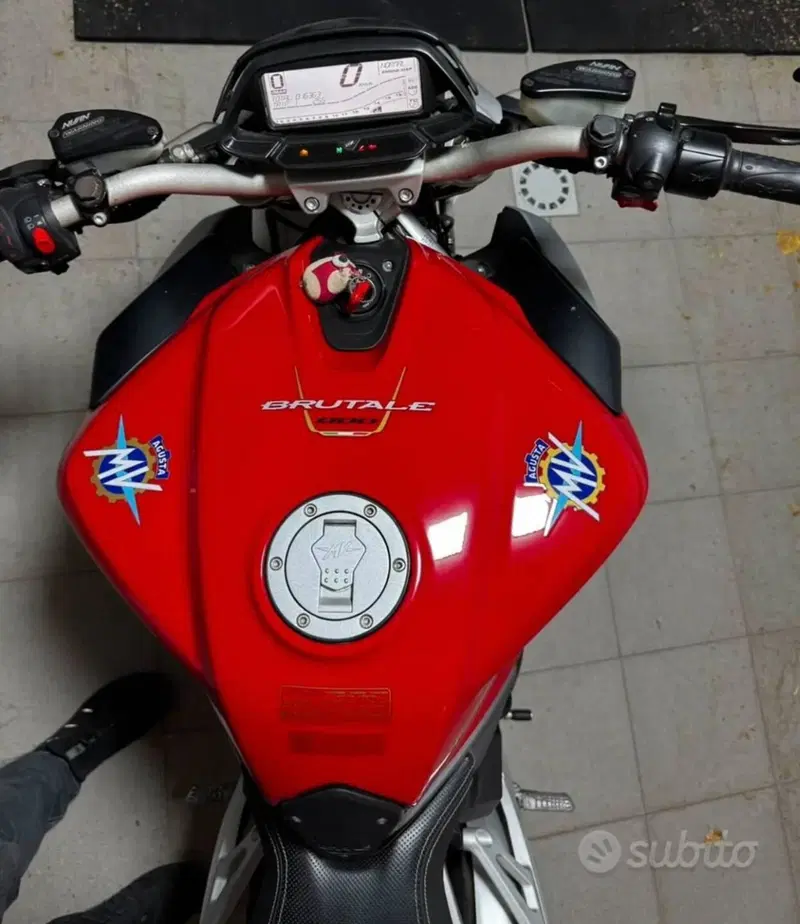 MV Agusta Brutale 800 EAS ABS (2016 - 19) (3)
