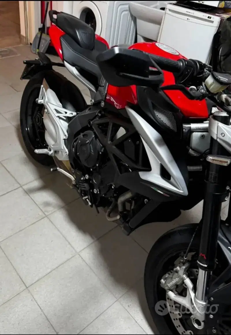 MV Agusta Brutale 800 EAS ABS (2016 - 19) (5)