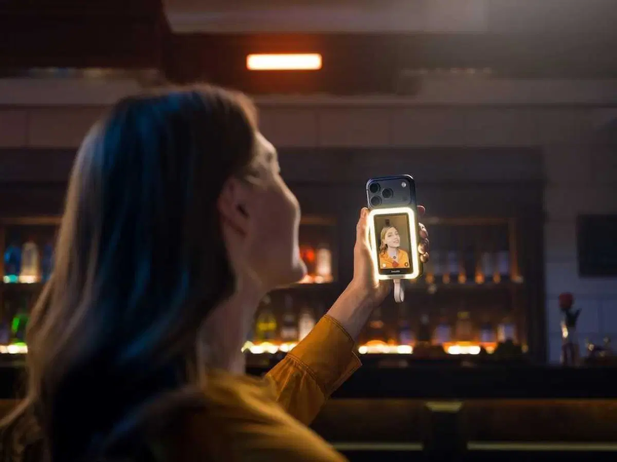 Insta360 Snap: un monitor esterno per ottimizzare i contenuti video da smartphone