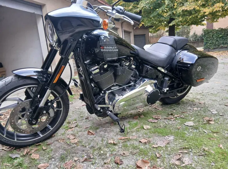 Harley-Davidson Sport Glide (2021 - 25)