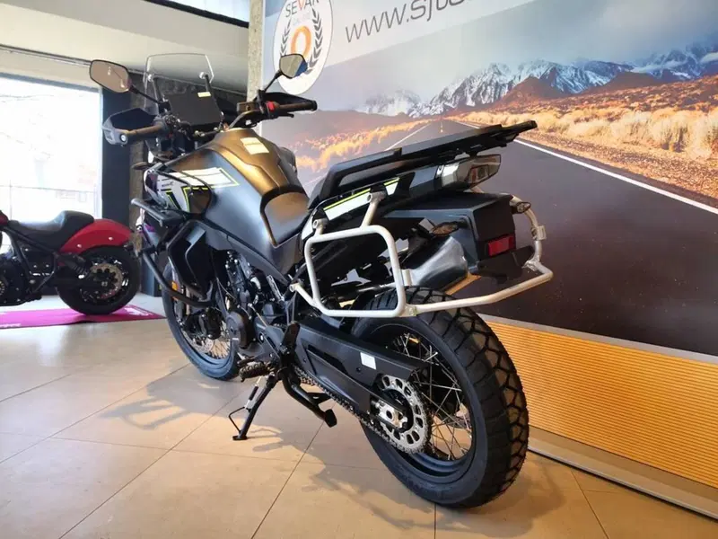 CFMOTO 800MT Explore (2023 - 26) (8)