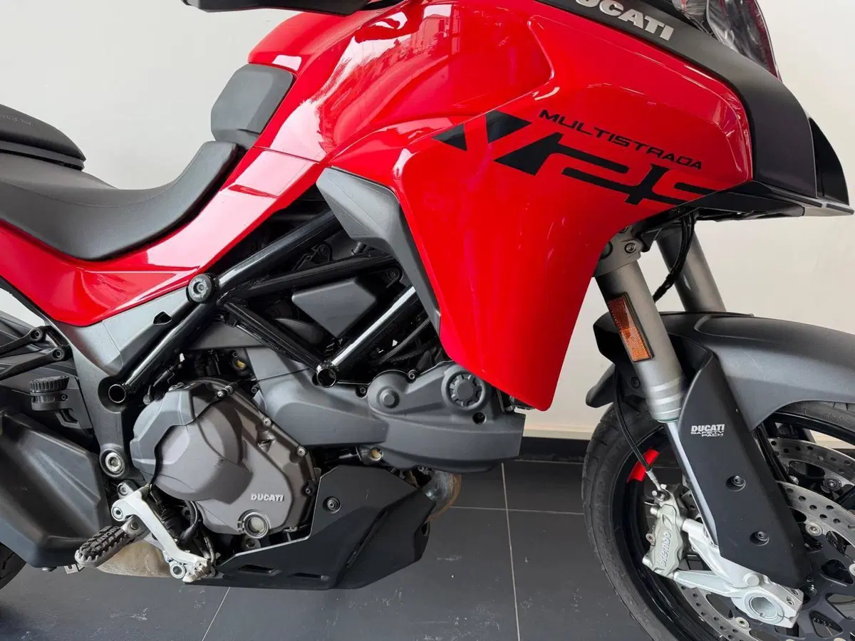 Ducati Multistrada V2 S (2022 - 24) (4)