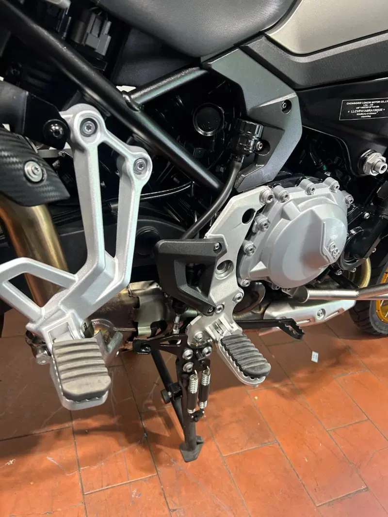 Voge Valico 900DSX (2024 - 26) (3)