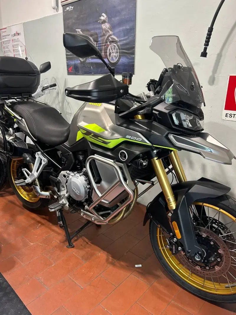 Voge Valico 900DSX (2024 - 26)