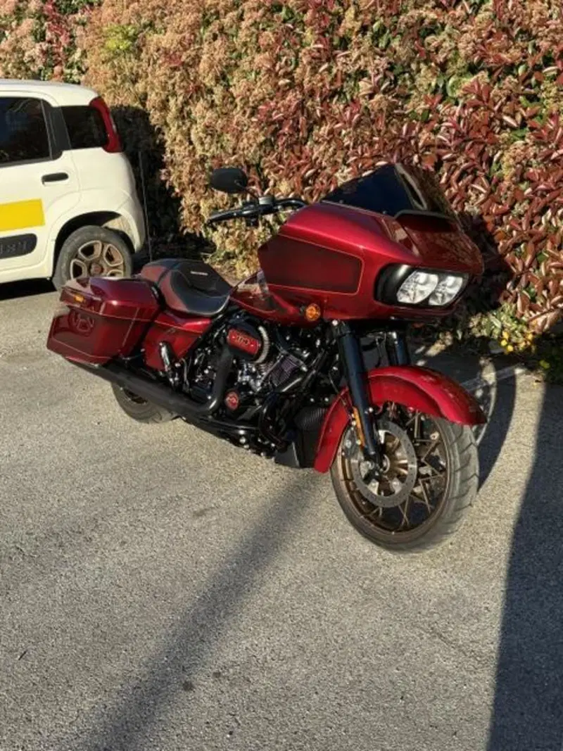 Harley-Davidson Road Glide Special Anniversary (2023) (12)