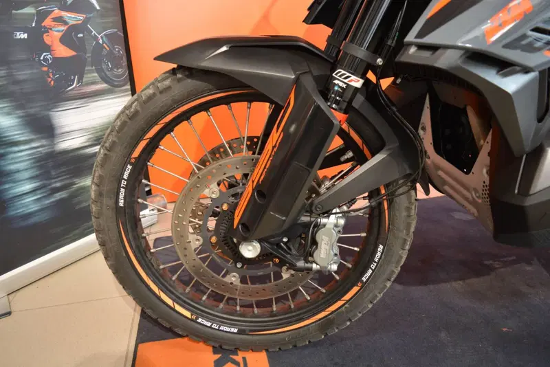 KTM 890 Adventure L (2022) (16)