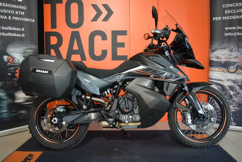 KTM 890 Adventure L (2022)