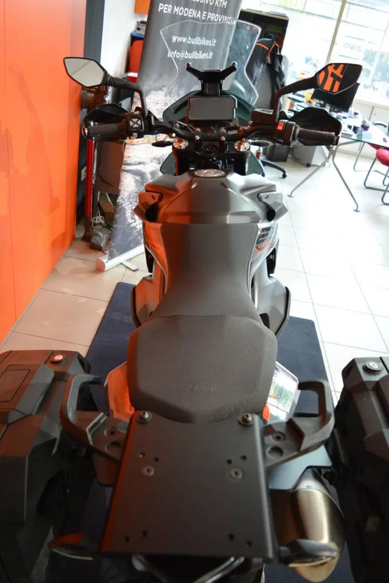 KTM 890 Adventure L (2022) (8)