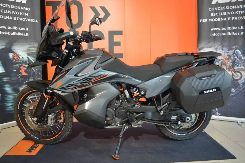 KTM 890 Adventure L (2022) (2)