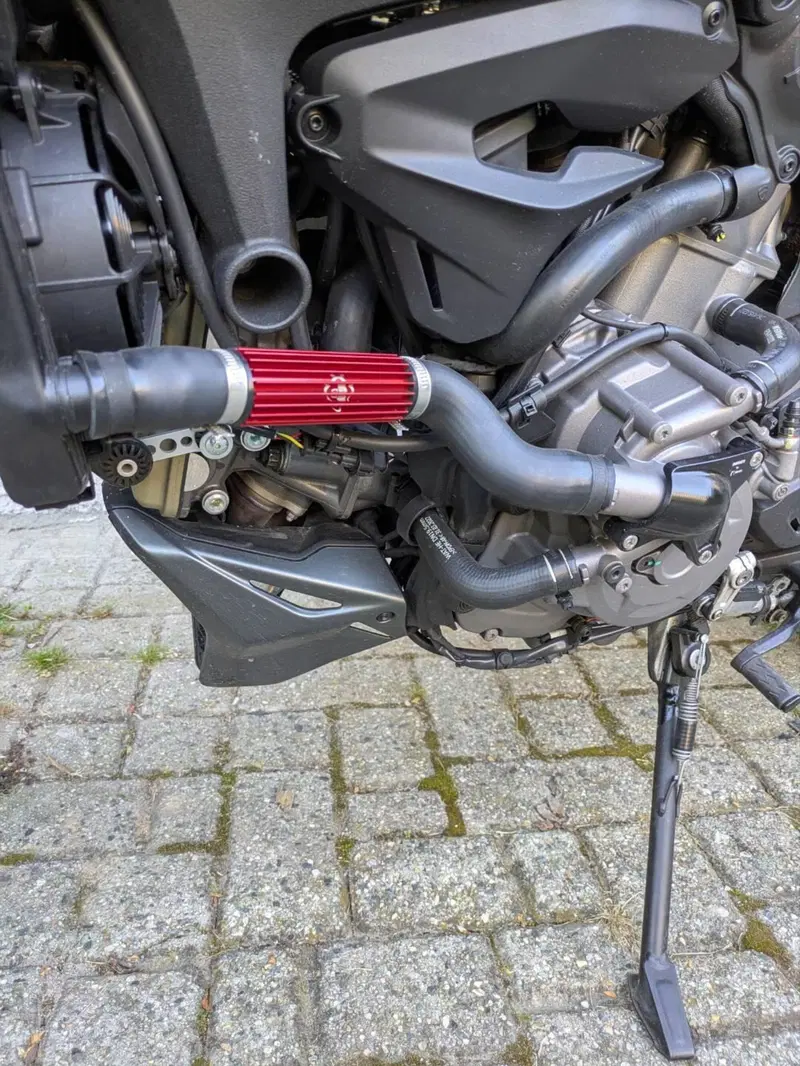 Ducati Monster 937 + (2021 - 25) (5)