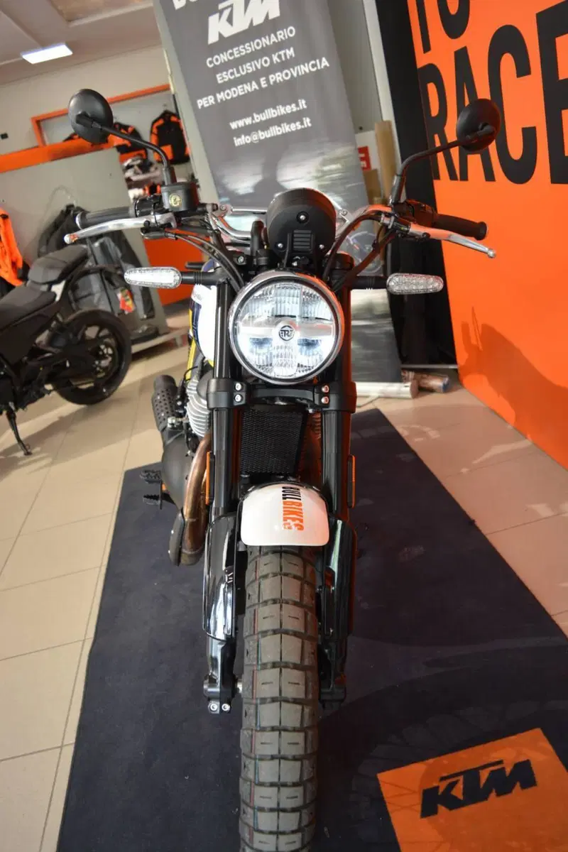 Royal Enfield Bear 650 (2025 - 26) (7)