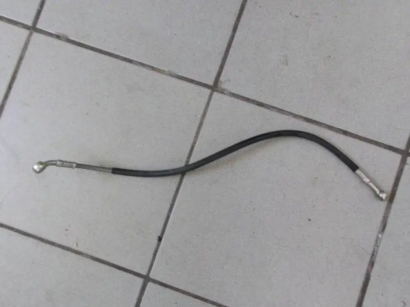 TUBO POMPA FRENO BRACCI OSCILLANTI PIAGGIO MP3 350