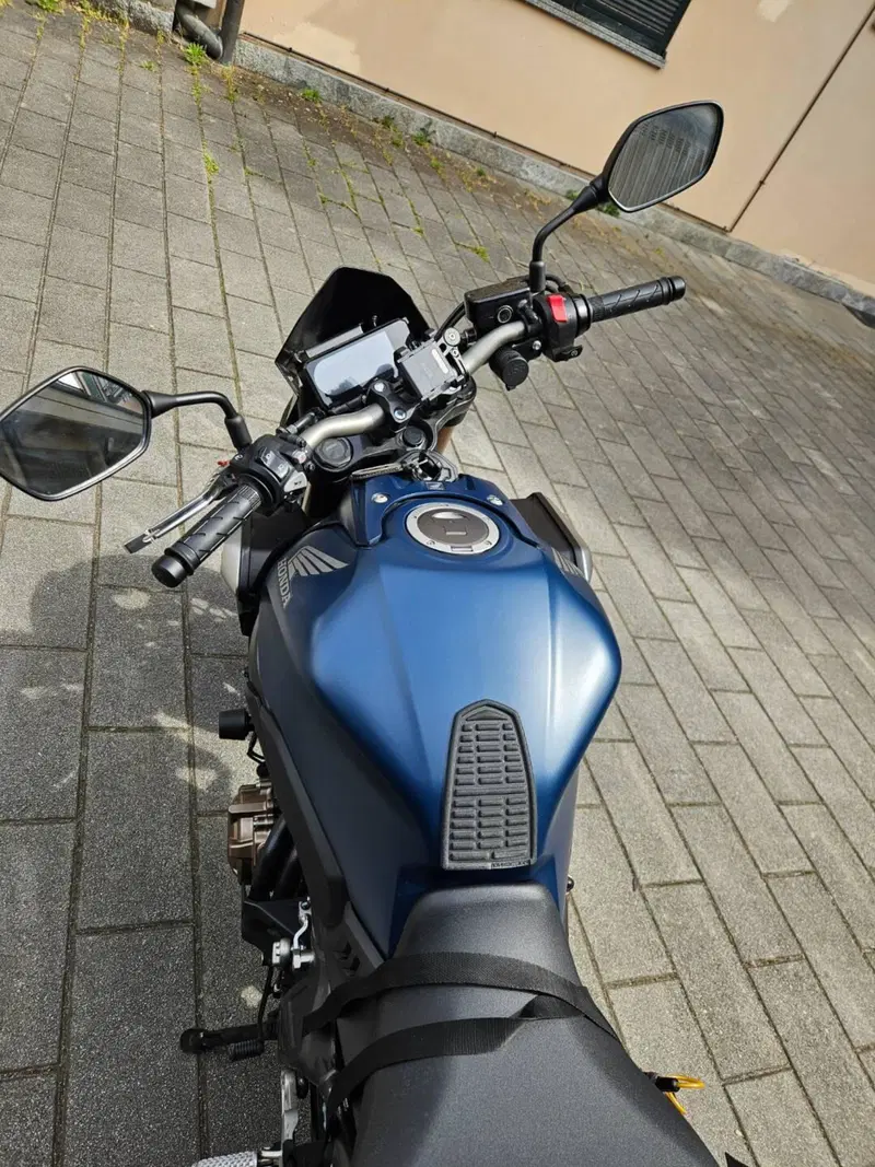 Honda CB 650 R (2019 - 20) (5)