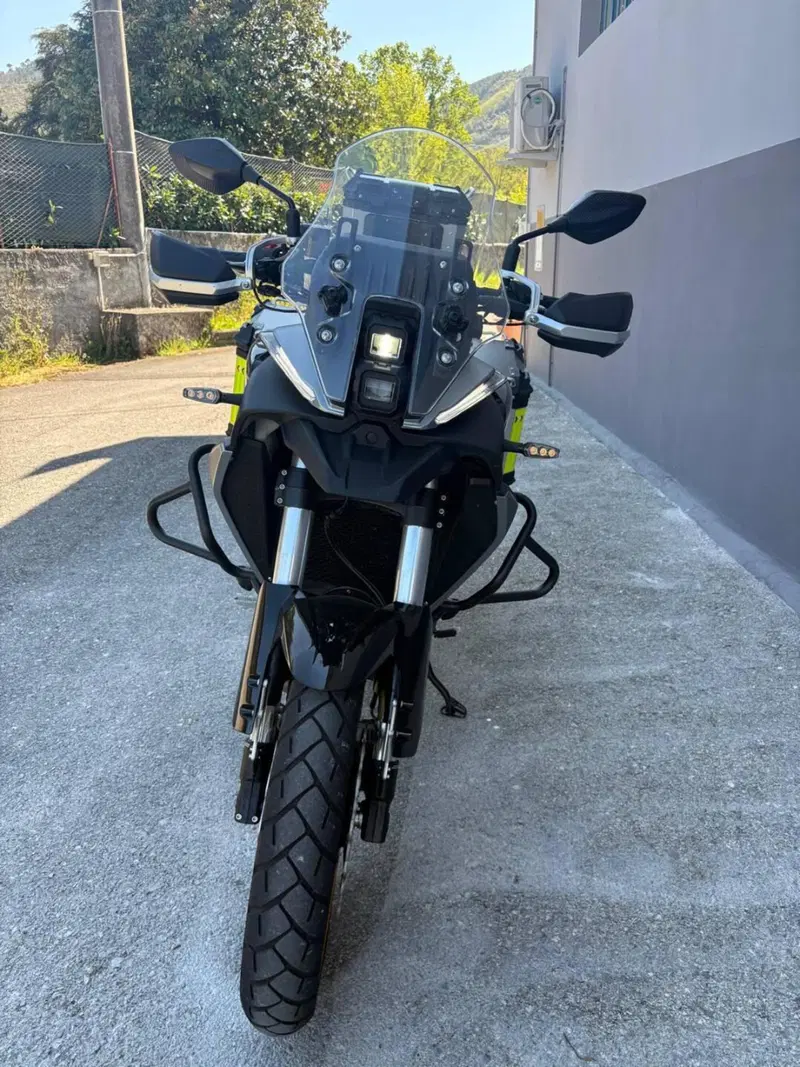 QJ Motor SRT 700 SX (2025 - 26) (2)