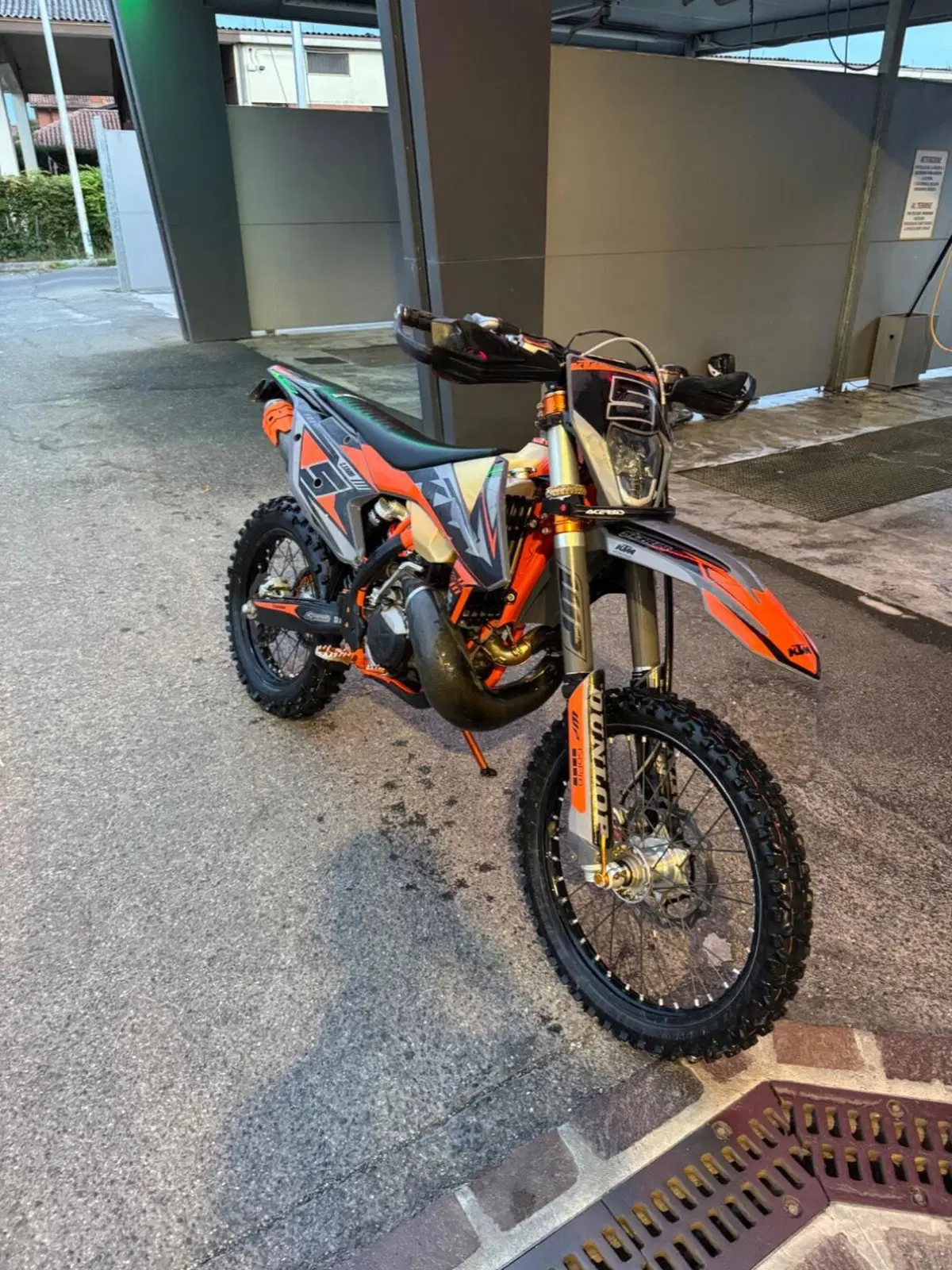 KTM 250 EXC Six Days (2017) (4)