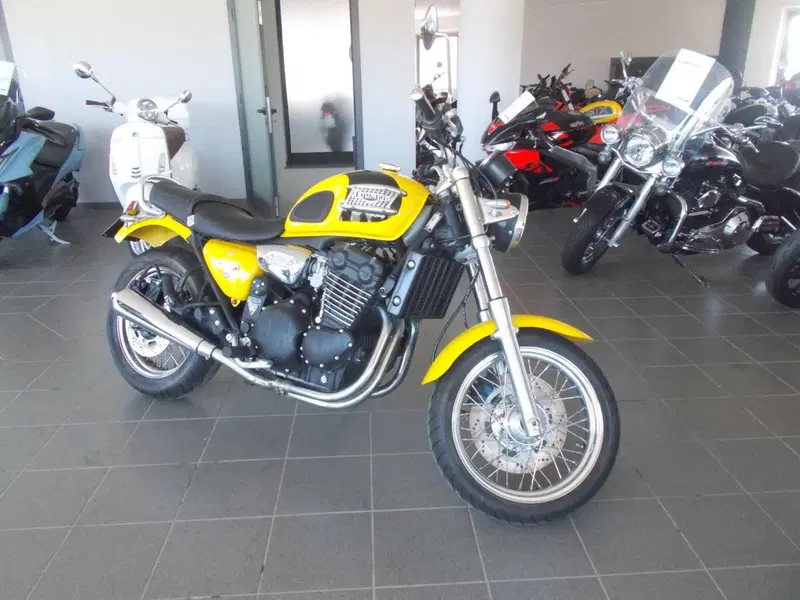 Triumph Legend TT 900 (1998 - 02)