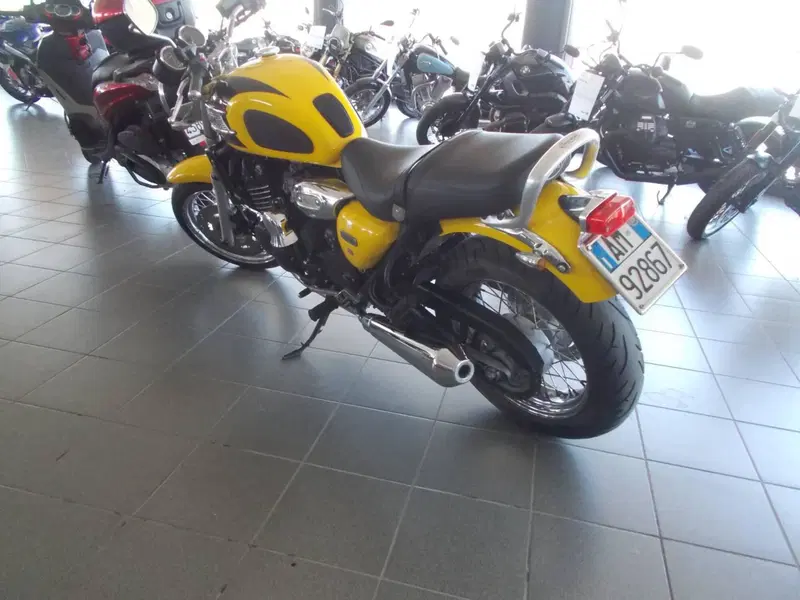 Triumph Legend TT 900 (1998 - 02) (4)