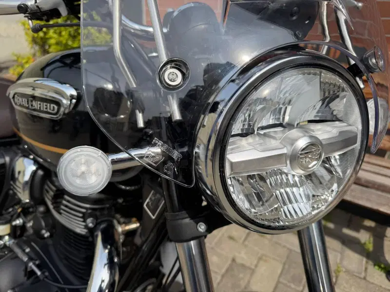 Royal Enfield Meteor 350 (2021 - 26) (2)