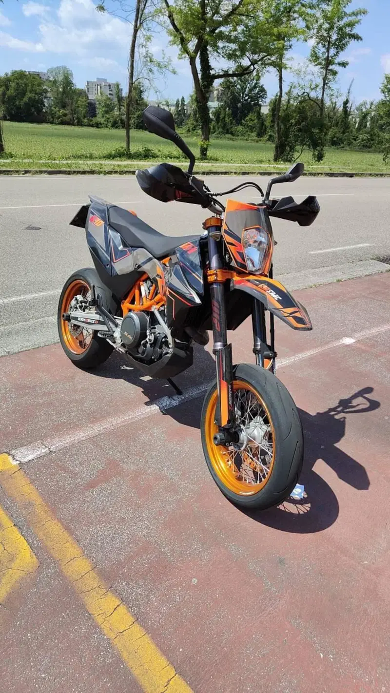 KTM 690 SMC R (2012 -17) (3)