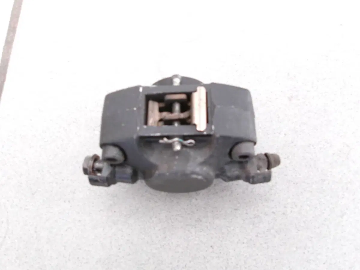 PINZA FRENO ANTERIORE DESTRA PIAGGIO MP3 350 SPORT