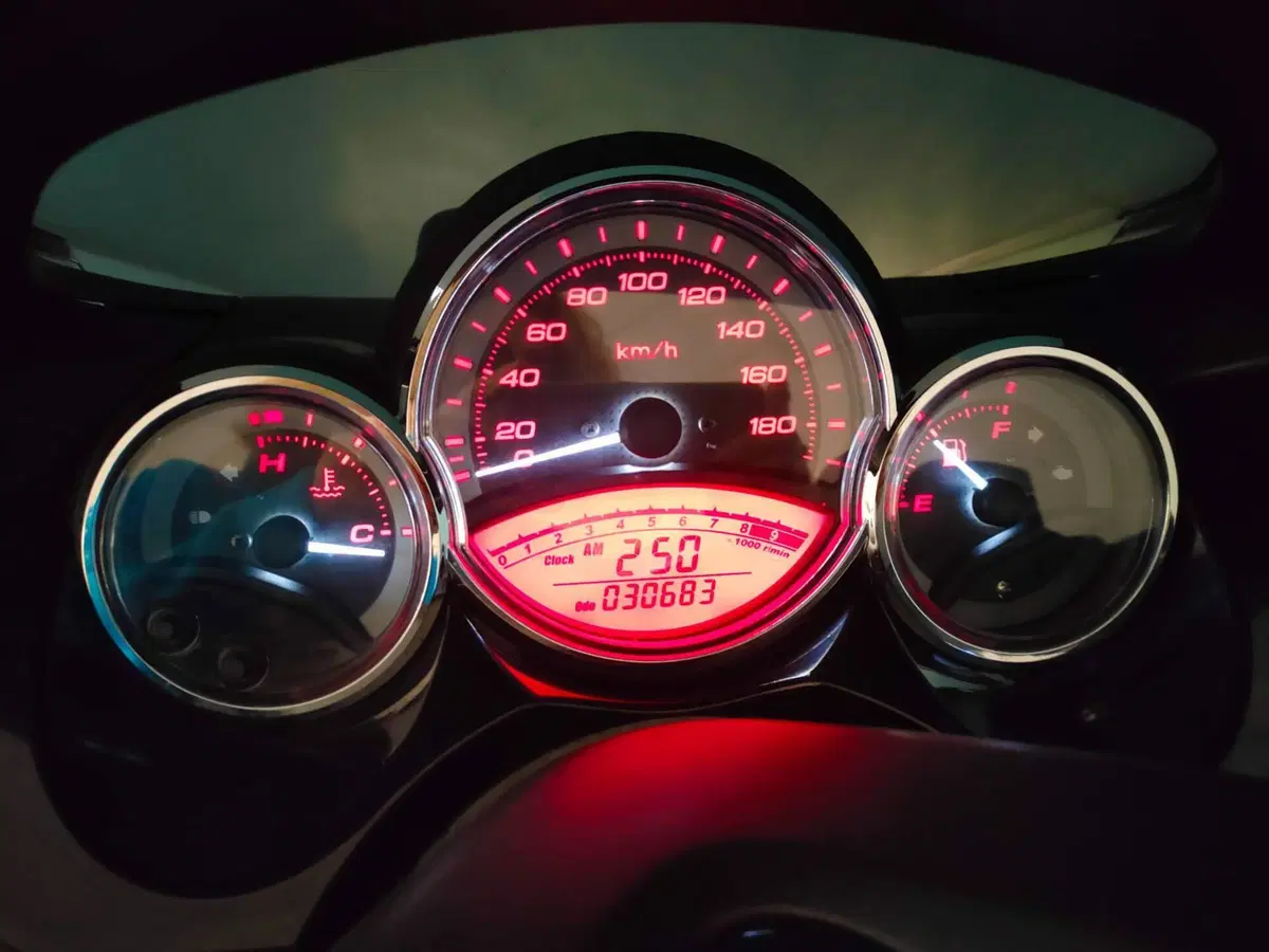 Yamaha T-Max 500 (2008 - 12) (7)